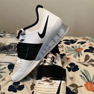 Size 12 Nike Romaleos 3 Weightlifting Shoes White & Black